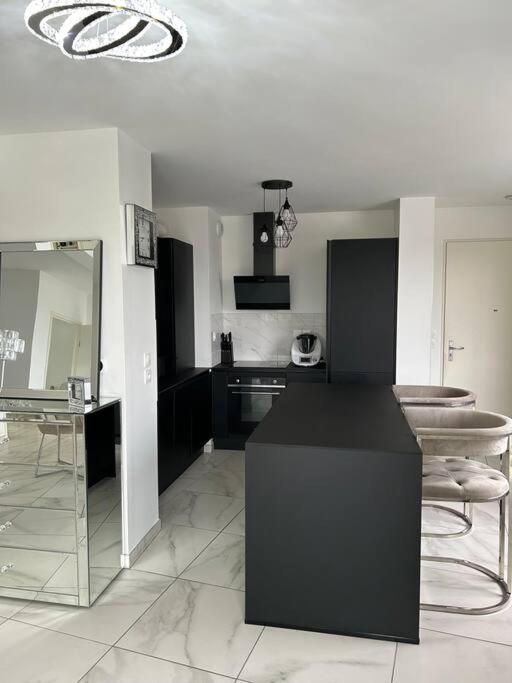 Apartamento Appart Duplex 87M2 Pres D'Airbus Toulouse Exterior foto