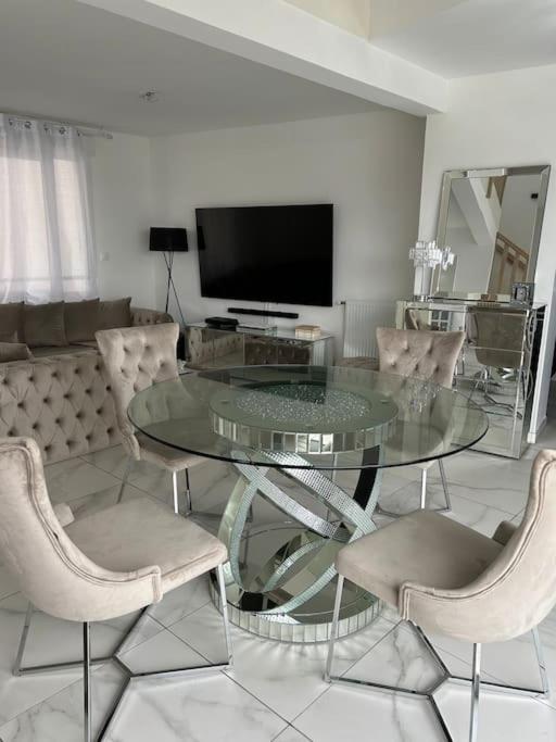 Apartamento Appart Duplex 87M2 Pres D'Airbus Toulouse Exterior foto